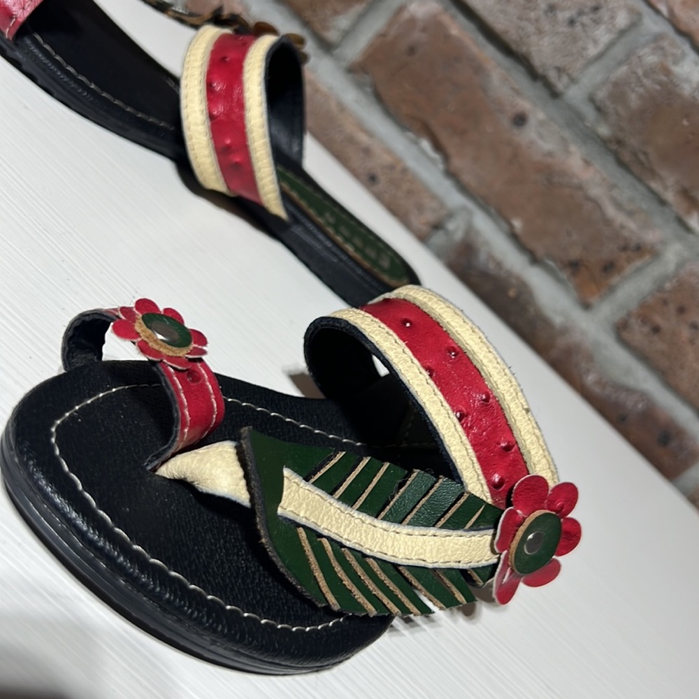 Sandals - Picture 6 of 16